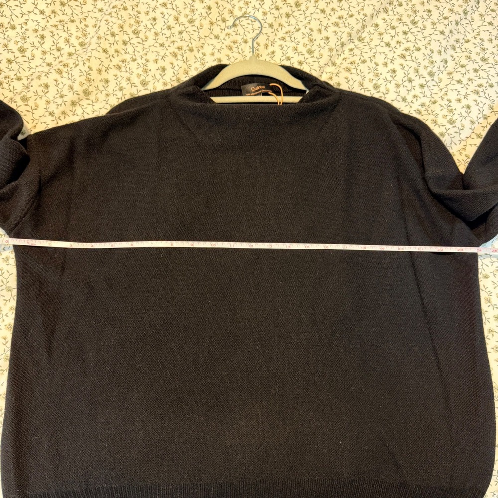 New Quince Womens M Mongolian Cashmere Funnel Neck Sweater Black Quiet Luxury - Picture 5 of 5